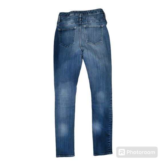 Refuge Ultra High Rise Skinny Jeans Light Wash 3 Button Button Size 8 - Picture 3 of 10